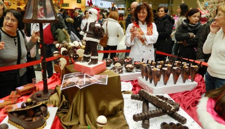 Стартуваше чоколадната изложба на шеф Снежана Ангеловска