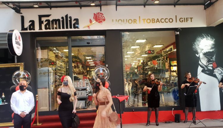 Во Скопје се отвори „La Familiа, Liquor, Tobacco & Gift Shop“, тематска продавница за внимателно селектирани производи
