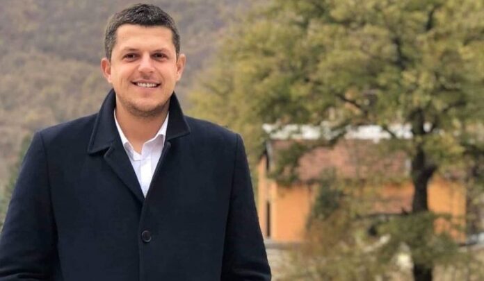 46426159_1952675351452372_3200594025363013632_n-e1548845243256